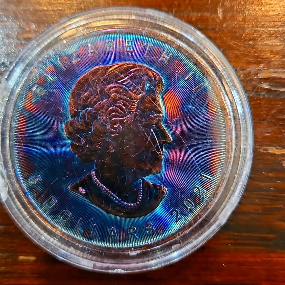2021 RAINBOW TONED CANADIAN MAPLE COIN 5 DOLLARS‎ 1 OZ FINE SILVER